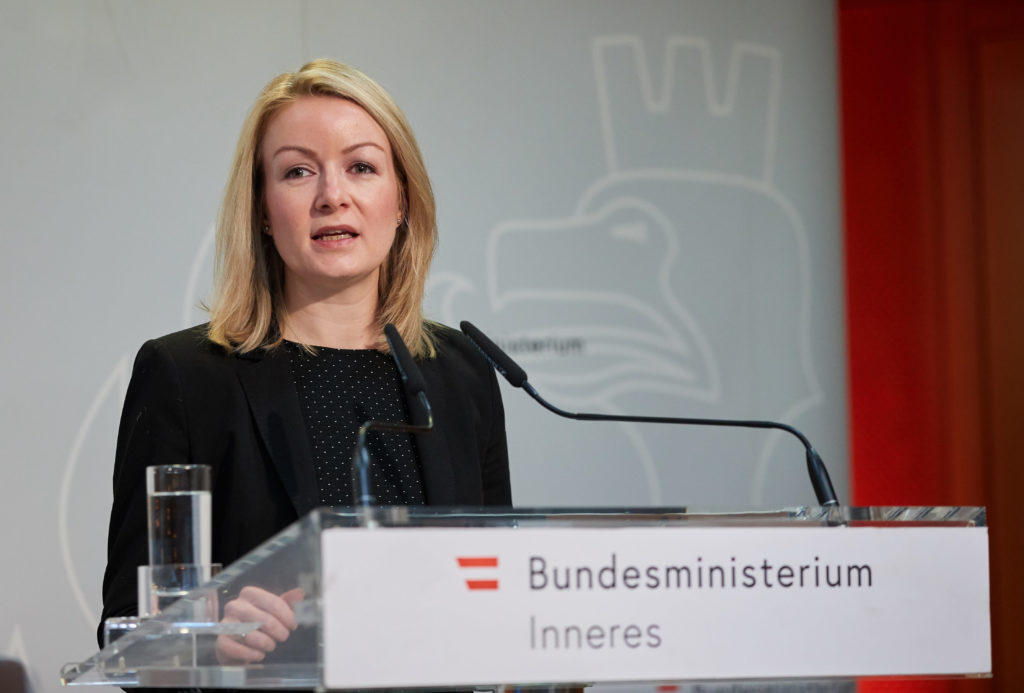 Copyright: BMI / Alexander TUMA, 22.02.2019 Wien,    Bernadett HUMER,     Tag der Kriminalitätsopfer 2019 Weisser Ring