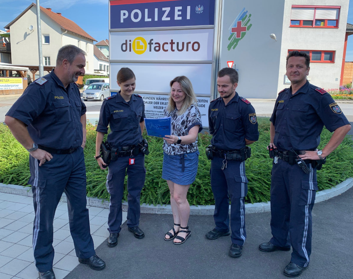 Sabine Weber bei der Polizei Gleisdorf