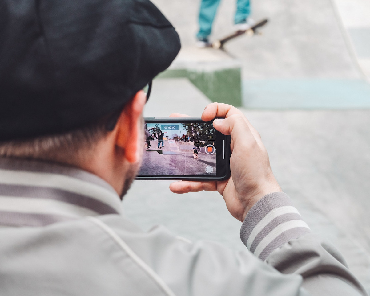 Handy Video Als Beweismittel Vor Gericht Video- und Tonaufnahmen als Beweismittel - Weisser Ring